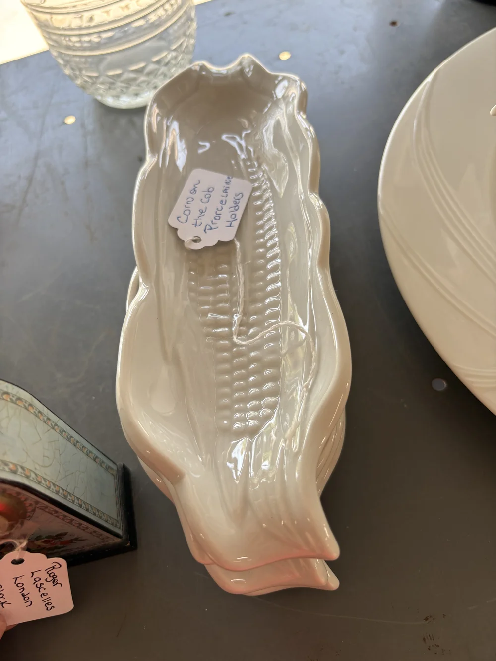 Set of 4 White Ceramic Spoon Rests